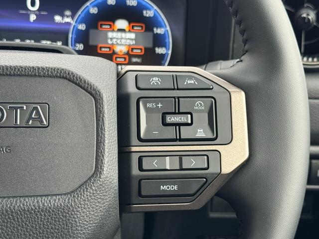 ランドクルーザー250 ZXファーストエディション メーカーJBLナビ フルセグ サンルーフ トヨタチームメイト 丸目LEDヘッドランプ デジタルインナーミラー ブラックルーフレール クルーズコントロール パノラミックビューモニター ブラインドスポット(55枚目)