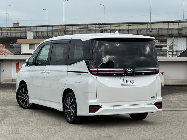 ヴォクシー ハイブリッドS-Z 10.5型DA フルセグTV 13.2型後席モニター パワーバックドア 前席、後席シートヒーター 三眼LEDヘッドライト CD,DVDデッキ AC100V電源 ETC2.0 純正17AW HDMI端子(26枚目)