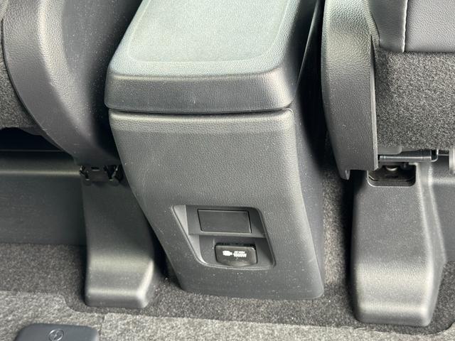 ヴォクシー ハイブリッドS-Z 10.5型DA フルセグTV 13.2型後席モニター パワーバックドア 前席、後席シートヒーター 三眼LEDヘッドライト CD,DVDデッキ AC100V電源 ETC2.0 純正17AW HDMI端子(66枚目)