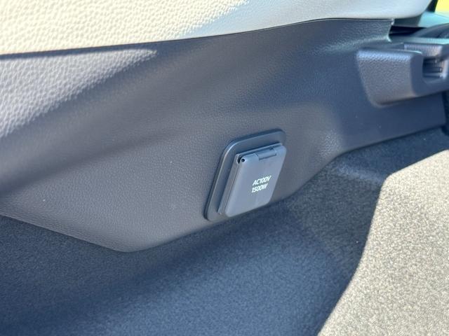 プリウス G 純正8型DA フルセグTV バックカメラ ブラインドスポットモニター シートヒータ HDMI AC100V電源 ETC バックカメラ クルーズコントロール トヨタセーフティセンス 純正19インチアルミ(41枚目)