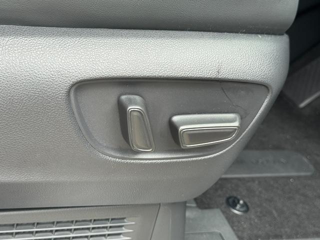 アルファードハイブリッド Z シグネチャーイルミ 左右独立ムーンルーフ トヨタチームメイト デジタルインナーミラー 14型ナビ fフルセグTV パノラミックビューモニター 後席モニター BSM AC100V ETC2.0 HUD(54枚目)