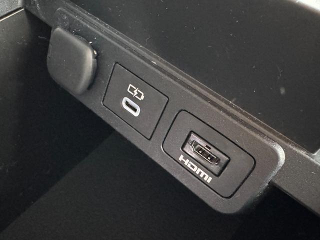 アルファードハイブリッド Z シグネチャーイルミ 左右独立ムーンルーフ トヨタチームメイト デジタルインナーミラー 14型ナビ fフルセグTV パノラミックビューモニター 後席モニター BSM AC100V ETC2.0 HUD(64枚目)