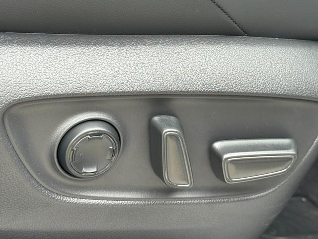 ハリアーハイブリッド Z レザーパッケージ パノラミックビューモニター 調光パノラマルーフ 4WD スペアタイヤ ブラウン革 12.3型JBLナビ ETC2.0 デジタルインナーミラー録画機能 ヘッドアップディスプレイ BSM パワーバックドア(47枚目)