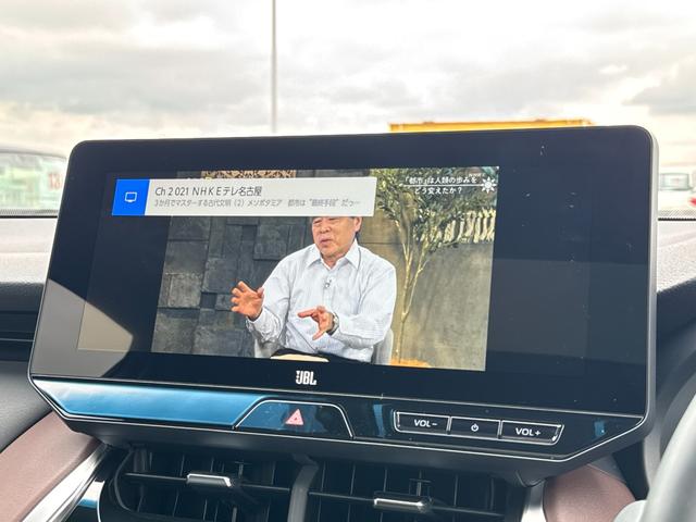 ハリアーハイブリッド Z レザーパッケージ パノラミックビューモニター 調光パノラマルーフ 4WD スペアタイヤ ブラウン革 12.3型JBLナビ ETC2.0 デジタルインナーミラー録画機能 ヘッドアップディスプレイ BSM パワーバックドア(61枚目)