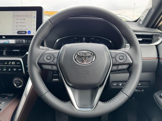 ハリアーハイブリッド Z レザーパッケージ パノラミックビューモニター 調光パノラマルーフ 4WD スペアタイヤ ブラウン革 12.3型JBLナビ ETC2.0 デジタルインナーミラー録画機能 ヘッドアップディスプレイ BSM パワーバックドア(65枚目)