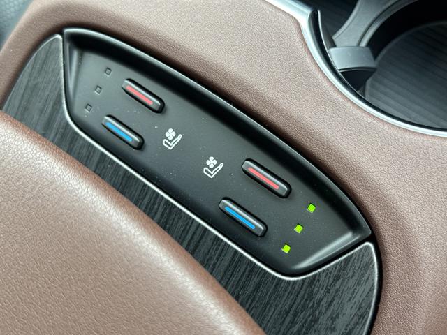 ハリアーハイブリッド Z レザーパッケージ パノラミックビューモニター 調光パノラマルーフ 4WD スペアタイヤ ブラウン革 12.3型JBLナビ ETC2.0 デジタルインナーミラー録画機能 ヘッドアップディスプレイ BSM パワーバックドア(71枚目)