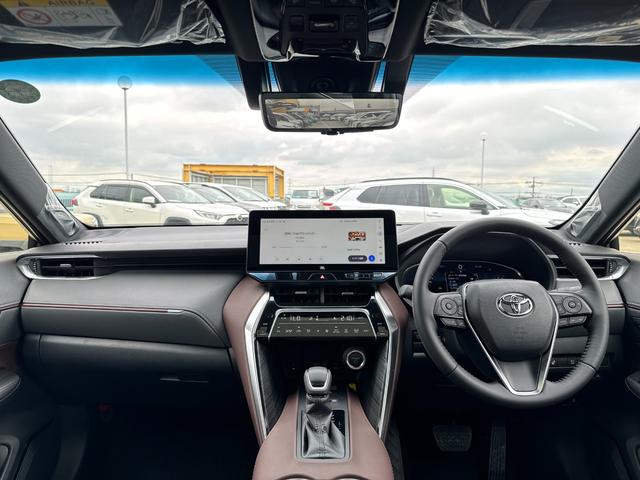 ハリアーハイブリッド Z レザーパッケージ パノラミックビューモニター 調光パノラマルーフ 4WD スペアタイヤ ブラウン革 12.3型JBLナビ ETC2.0 デジタルインナーミラー録画機能 ヘッドアップディスプレイ BSM パワーバックドア(79枚目)