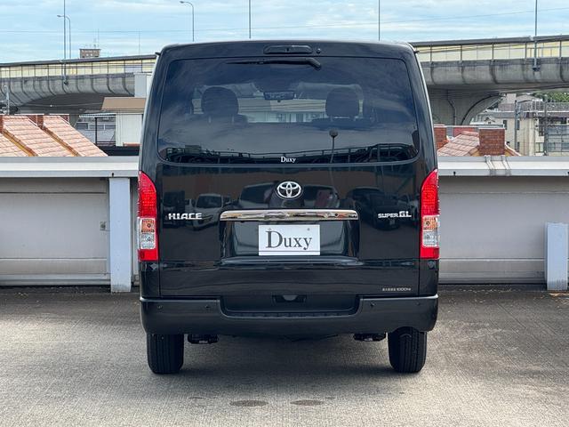 ハイエースバン スーパーGL ダークプライムII デジタルインナーミラー パノラミックビューモニター 両側パワースライド 純正15AW アクセサリーコンセント 衝突軽減ブレーキ フロントドアスカッフプレート スポークステアリング レーンキープアシスト(12枚目)