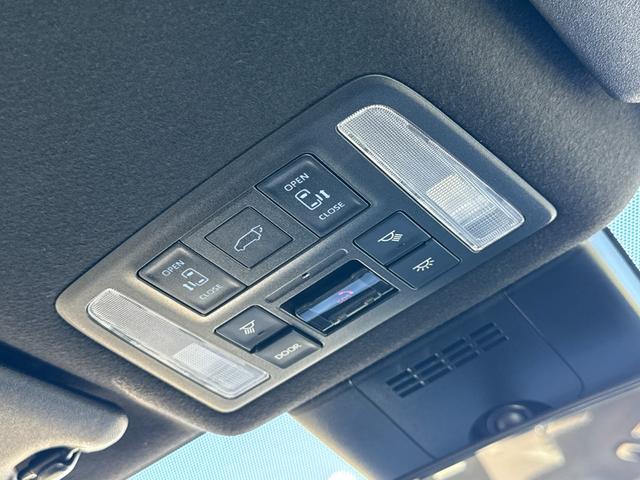 ヴォクシー ハイブリッドS-Z 10.5型DA フルセグ パノラミックビューモニター ユニバーサルステップ パワーバックドア 前席、後席シートヒーター CD,DVDデッキ 三眼LEDヘッド ETC2.0 トヨタチームメイト カイテキ(72枚目)