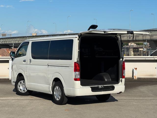 ハイエースバン スーパーGL ダークプライムII ワンオーナー 社外ナビ フルセグTV バックカメラ 両側パワースライドドア AC100V電源 ETC LEDヘッドライト トヨタセーフティセンス クリアランスソナー オートマチックハイビーム アドブル(73枚目)