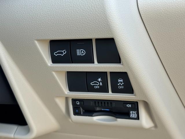 【パワーバックドアゲート】バックドアも自動で楽々操作可能です！ボタン一つで開閉できますので、手がふさがっても荷物の乗り降りができます！是非ご連絡ください！！Ｄｕｘｙ清須店０５２−４００−０８５５まで！