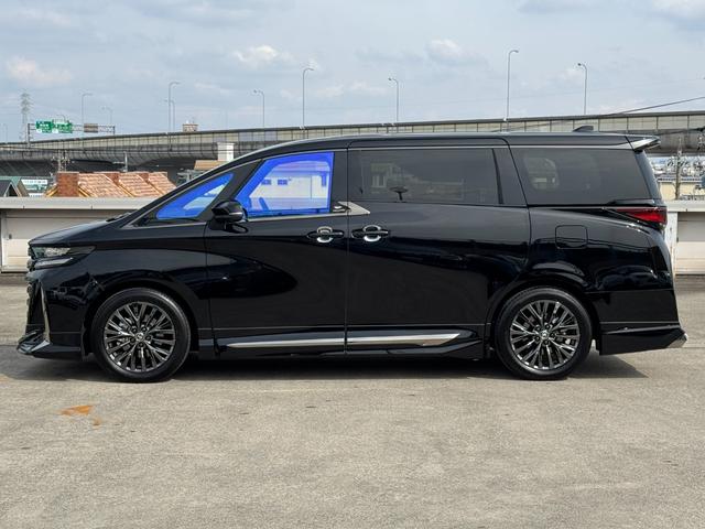 ヴェルファイアハイブリッド Ｚ　プレミア　モデリスタエアロ　独立ルーフ　デジタルミラー　後席モニター　ユニバーサルステップ　１４インチナビ　フルセグＴＶ　パノラミックビューモニター　ブラインドスポットモニター　トヨタチームメイト　茶革シート（17枚目）