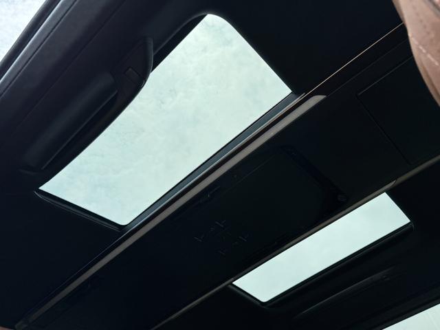 ヴェルファイアハイブリッド Ｚ　プレミア　モデリスタエアロ　独立ルーフ　デジタルミラー　後席モニター　ユニバーサルステップ　１４インチナビ　フルセグＴＶ　パノラミックビューモニター　ブラインドスポットモニター　トヨタチームメイト　茶革シート（68枚目）