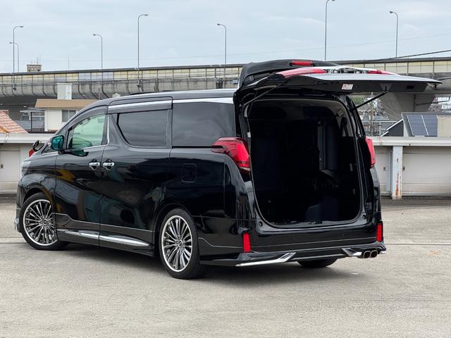 アルファード ２．５Ｓ　Ｃパッケージ　モデリスタ　シグネチャーイルミ　クレンツェ２０インチ　後席モニター　ＨＤＭＩ　地デジ　Ｄミラー　ドアミラーウインカー　社外ハイマウント　リフレクターライト　フォグバイカラーＬＥＤ　前後ドラレコ　ＥＴＣ（29枚目）