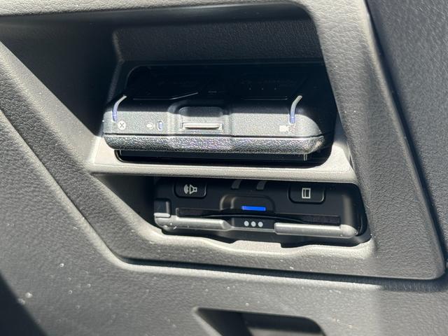 CX-60 XD Lパッケージ 全周囲カメラ レーダークルーズコントロール ブラインドスポットモニタリング シートメモリー パワーバックドア ドライブレコーダー ETC USBポート 置クダケ充電 アクセサリーコンセント 電動シート(47枚目)