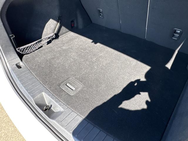 CX-60 XD Lパッケージ 全周囲カメラ レーダークルーズコントロール ブラインドスポットモニタリング シートメモリー パワーバックドア ドライブレコーダー ETC USBポート 置クダケ充電 アクセサリーコンセント 電動シート(77枚目)