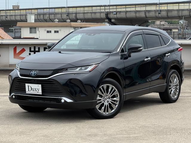 ハリアーハイブリッド Ｚ　レザーパッケージ　黒内装　デジタルミラー　１２．３ＪＢＬサウンドナビ　フルセグＴＶ　パノラミックビューモニター　ブラインドスポットモニター　パワーバックドア　シートヒーター＆クーラー　ＥＴＣ２．０　スペアタイヤ　ＨＵＤ（13枚目）