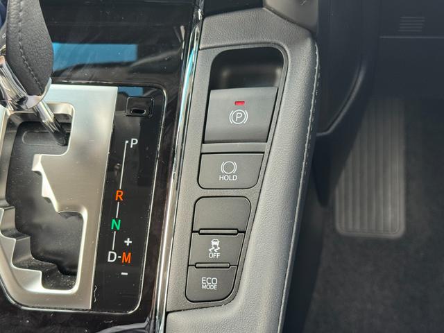 アルファード ２．５Ｓ　Ｃパッケージ　ＴＲＤエアロ　４本出マフラー　サンルーフ　デジタルインナーミラー　純正９型ＤＡ　エントリーナビキット　後席モニター　スペアタイヤ　純正１８ＡＷ　レーダークルーズ　パワーシート　シートヒーター＆クーラー（64枚目）