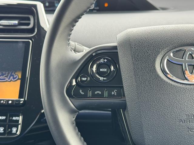 プリウス Ｓツーリングセレクション　モデリスタエアロ　ＡＬＰＩＮＥ９ナビ　フルセグＴＶ　バックカメラ　ドライブレコーダー　スペアタイヤ　前席シートヒーター　トヨタセーフティセンス　ＥＴＣ　レーダークルーズコントロール　純正１７インチＡＷ（52枚目）
