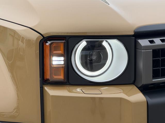 ランドクルーザー２５０ ＺＸファーストエディション　メーカーＪＢＬナビ　フルセグ　サンルーフ　トヨタチームメイト　丸目ＬＥＤヘッドランプ　デジタルインナーミラー　ブラックルーフレール　クルーズコントロール　パノラミックビューモニター　ブラインドスポット（11枚目）