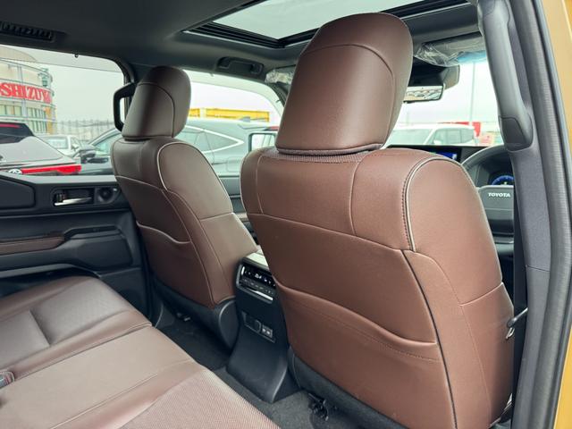 ランドクルーザー２５０ ＺＸファーストエディション　メーカーＪＢＬナビ　フルセグ　サンルーフ　トヨタチームメイト　丸目ＬＥＤヘッドランプ　デジタルインナーミラー　ブラックルーフレール　クルーズコントロール　パノラミックビューモニター　ブラインドスポット（42枚目）