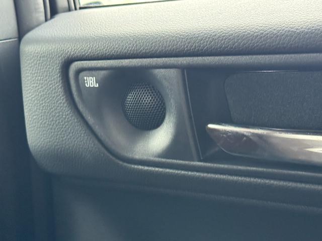 ランドクルーザー２５０ ＺＸファーストエディション　メーカーＪＢＬナビ　フルセグ　サンルーフ　トヨタチームメイト　丸目ＬＥＤヘッドランプ　デジタルインナーミラー　ブラックルーフレール　クルーズコントロール　パノラミックビューモニター　ブラインドスポット（75枚目）