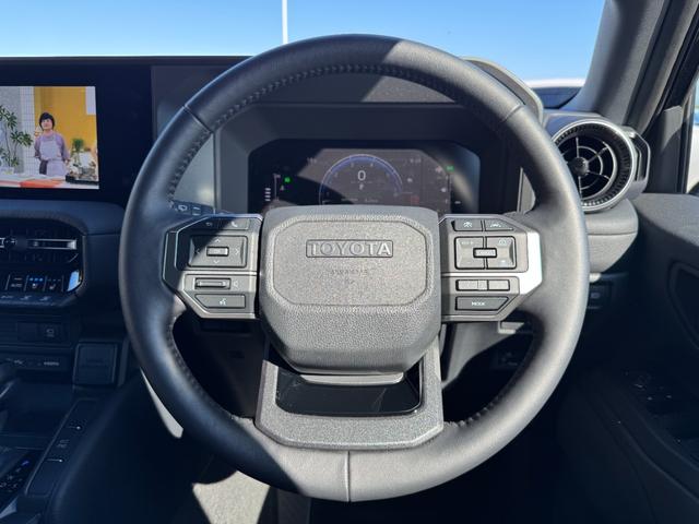 ランドクルーザー２５０ ＶＸ　特別限定ローン　モデリスタプロテクターキット　１２．３型コネクティッドナビ　デジタルインナーミラー　パノラミックビューモニター　フルセグＴＶ　寒冷地仕様　ＨＤＭＩ入力端子　前席シートヒーター＆クーラー（49枚目）