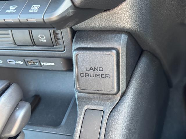 ランドクルーザー２５０ ＶＸ　特別限定ローン　モデリスタプロテクターキット　１２．３型コネクティッドナビ　デジタルインナーミラー　パノラミックビューモニター　フルセグＴＶ　寒冷地仕様　ＨＤＭＩ入力端子　前席シートヒーター＆クーラー（69枚目）