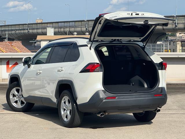 RAV4 X ALPAINナビ フルセグTV バックカメラ レーダクルーズコントロール LEDルームランプ ドライブレコーダー イエローフォグ 純正17インチアルミ トヨタセーフティセンス マルチインフォメーション(30枚目)