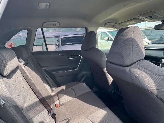 RAV4 X ALPAINナビ フルセグTV バックカメラ レーダクルーズコントロール LEDルームランプ ドライブレコーダー イエローフォグ 純正17インチアルミ トヨタセーフティセンス マルチインフォメーション(72枚目)