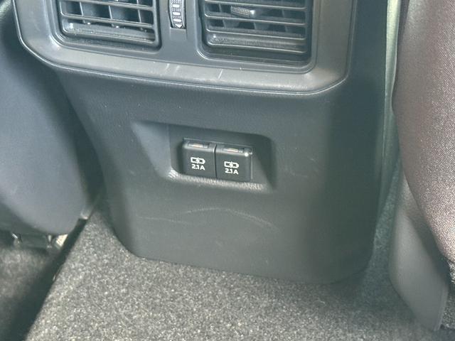 RAV4 X ALPAINナビ フルセグTV バックカメラ レーダクルーズコントロール LEDルームランプ ドライブレコーダー イエローフォグ 純正17インチアルミ トヨタセーフティセンス マルチインフォメーション(75枚目)