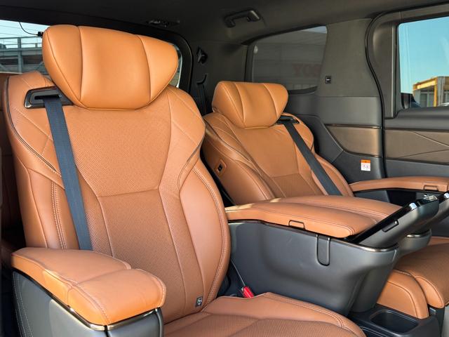 ヴェルファイアハイブリッド エグゼクティブラウンジ　茶内装　ＧＲエアロ　左右独立ルーフ　デジタルインナーミラー　純正１４型ＪＢＬサウンドナビ　リアエンターテイメントシステム　パノラミックビューモニター　ブラインドスポットモニタ　ＥＴＣ　ＨＤＭＩ入力端子（42枚目）