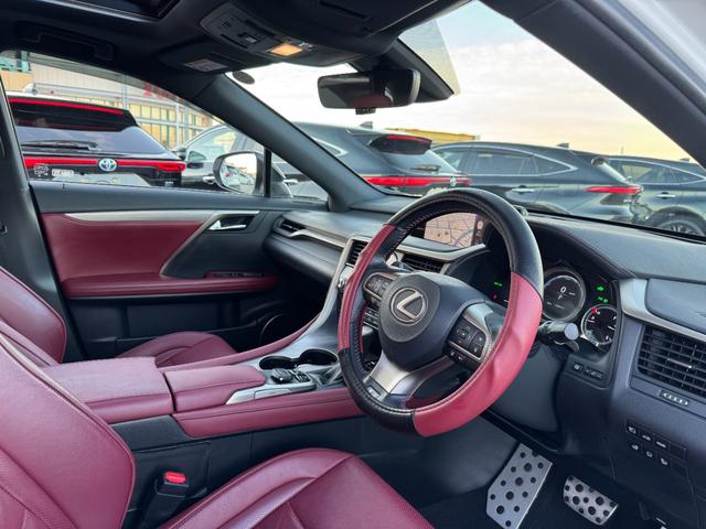 ＲＸ ＲＸ４５０ｈ　Ｆスポーツ　ＴＲＤエアロ＆４本出マフラー　全席シートヒーター　２列目パワーシート　赤革シート　パノラマルーフ　全周囲　ナビＴＶ　ＥＴＣ２．０　Ｐゲート　ＢＳＭ　ＨＵＤ　置く充電　ハンドルヒーター　ベンチレーション（37枚目）