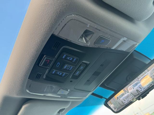 アルファード ２．５Ｓ　Ｃパッケージ　メーカーナビ　ルーフ　ＪＢＬプレミアサウンドシステム　デジタルインナーミラー　後席モニター　スペアタイヤ　ＥＴＣ　パノラミックビューモニター　ブラインドスポットモニター　レーダークルーズコントロール（47枚目）