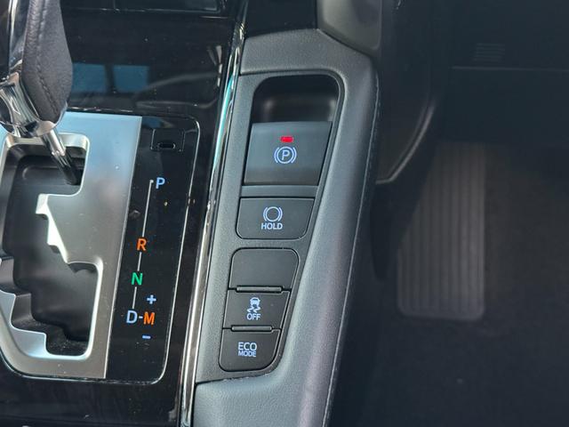 アルファード ２．５Ｓ　Ｃパッケージ　メーカーナビ　ルーフ　ＪＢＬプレミアサウンドシステム　デジタルインナーミラー　後席モニター　スペアタイヤ　ＥＴＣ　パノラミックビューモニター　ブラインドスポットモニター　レーダークルーズコントロール（59枚目）