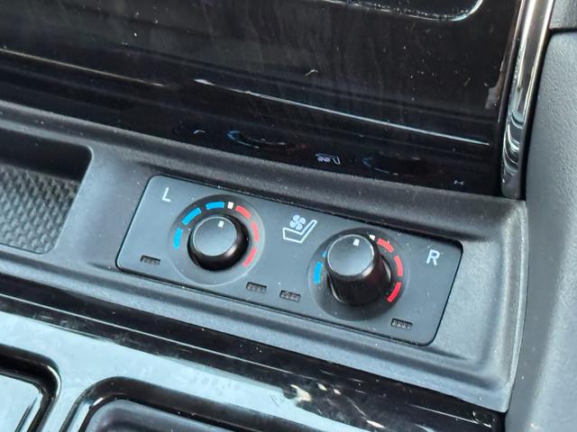 アルファード ２．５Ｓ　Ｃパッケージ　メーカーナビ　ルーフ　ＪＢＬプレミアサウンドシステム　デジタルインナーミラー　後席モニター　スペアタイヤ　ＥＴＣ　パノラミックビューモニター　ブラインドスポットモニター　レーダークルーズコントロール（61枚目）