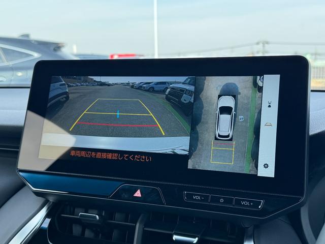 ハリアーハイブリッド Ｚ　レザーパッケージ・ナイトシェード　モデリスタフルエアロ　調光パノラマルーフ　パノラミックビューモニター　ブラインドスポットモニター　純正１２．３型ディスプレイナビ　フルセグＴＶ　寒冷地仕様　レーダークルーズコントロール　ＥＴＣ２．０（7枚目）