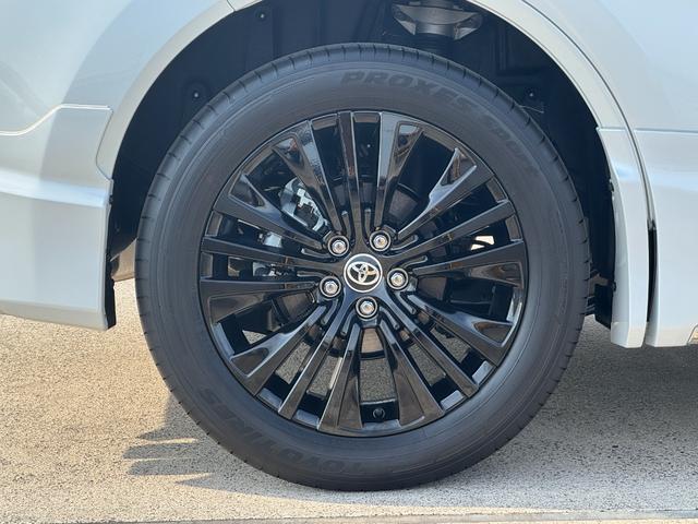 ハリアーハイブリッド Ｚ　レザーパッケージ・ナイトシェード　モデリスタフルエアロ　調光パノラマルーフ　パノラミックビューモニター　ブラインドスポットモニター　純正１２．３型ディスプレイナビ　フルセグＴＶ　寒冷地仕様　レーダークルーズコントロール　ＥＴＣ２．０（37枚目）