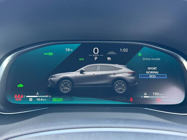 ハリアーハイブリッド Ｚ　レザーパッケージ・ナイトシェード　モデリスタフルエアロ　調光パノラマルーフ　パノラミックビューモニター　ブラインドスポットモニター　純正１２．３型ディスプレイナビ　フルセグＴＶ　寒冷地仕様　レーダークルーズコントロール　ＥＴＣ２．０（49枚目）