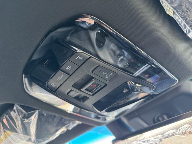 ハリアーハイブリッド Ｚ　レザーパッケージ・ナイトシェード　モデリスタフルエアロ　調光パノラマルーフ　パノラミックビューモニター　ブラインドスポットモニター　純正１２．３型ディスプレイナビ　フルセグＴＶ　寒冷地仕様　レーダークルーズコントロール　ＥＴＣ２．０（50枚目）