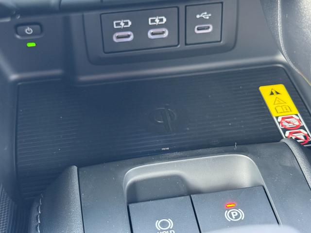 ハリアーハイブリッド Ｚ　レザーパッケージ・ナイトシェード　モデリスタフルエアロ　調光パノラマルーフ　パノラミックビューモニター　ブラインドスポットモニター　純正１２．３型ディスプレイナビ　フルセグＴＶ　寒冷地仕様　レーダークルーズコントロール　ＥＴＣ２．０（58枚目）