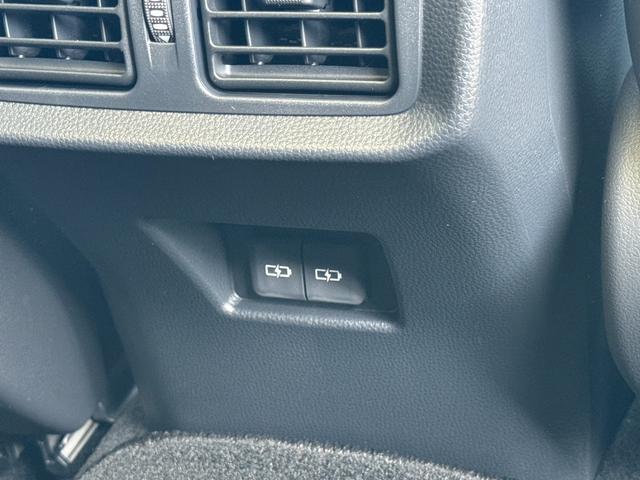 ハリアーハイブリッド Ｚ　レザーパッケージ・ナイトシェード　モデリスタフルエアロ　調光パノラマルーフ　パノラミックビューモニター　ブラインドスポットモニター　純正１２．３型ディスプレイナビ　フルセグＴＶ　寒冷地仕様　レーダークルーズコントロール　ＥＴＣ２．０（74枚目）