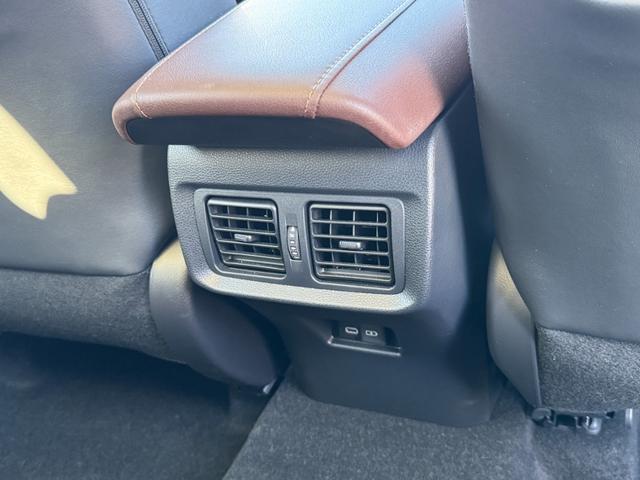 ハリアー Z パノラマルーフ デジタルインナーミラー パノラミックビューモニター ブラインドスポットモニタ 12.3型JBLナビ フルセグTV パワーバックドア ヘッドアップディスプレイ ETC2.0 パワーシート(65枚目)