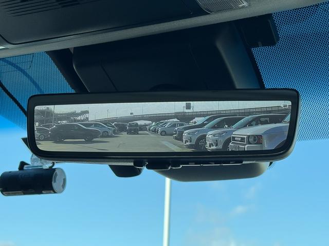 アルファード ２．５Ｓ　Ｃパッケージ　魔裟斗エアロ　４本出マフラー　サンルーフ　デジタルインナーミラー　ブラインドスポットモニタ　純正９型ＤＡ　後席モニター　フルセグＴＶ　ドラレコ　パワーバックドア　シートヒーター＆クーラー　パワーシート（7枚目）