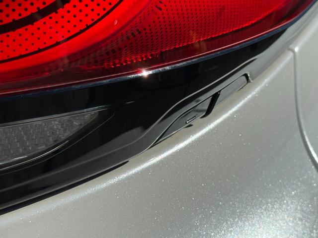 ヴェルファイアハイブリッド エグゼクティブラウンジ　左右独立ルーフ　デジタルインナーミラー　純正１４型ＪＢＬナビ　リヤエンターテイメント　フルセグＴＶ　パノラミックビューモニター　ブラインドスポットモニター　ＣＤ／ＤＶＤデッキ　ドラレコ　レーダー探知機（29枚目）