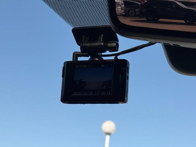 ヴェルファイアハイブリッド エグゼクティブラウンジ　左右独立ルーフ　デジタルインナーミラー　純正１４型ＪＢＬナビ　リヤエンターテイメント　フルセグＴＶ　パノラミックビューモニター　ブラインドスポットモニター　ＣＤ／ＤＶＤデッキ　ドラレコ　レーダー探知機（48枚目）