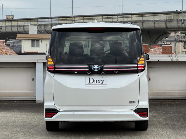 ヴォクシー ハイブリッドS-Z 10.5型DA フルセグTV 13.2型後席モニター パワーバックドア 前席、後席シートヒーター 三眼LEDヘッドライト CD,DVDデッキ AC100V電源 ETC2.0 純正17AW HDMI端子(30枚目)