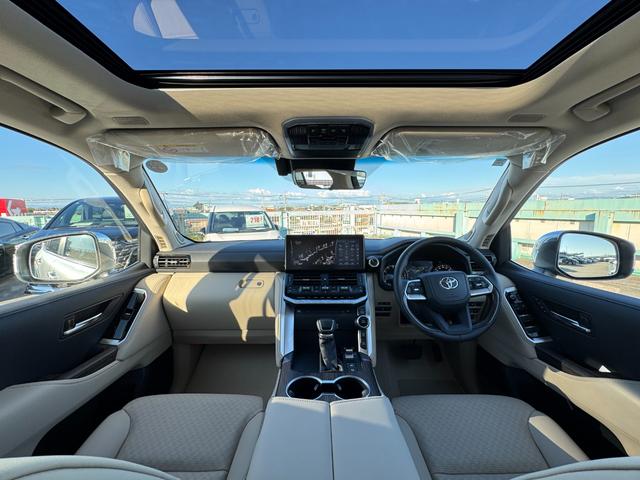 TOYOTA LAND CRUISER ZX