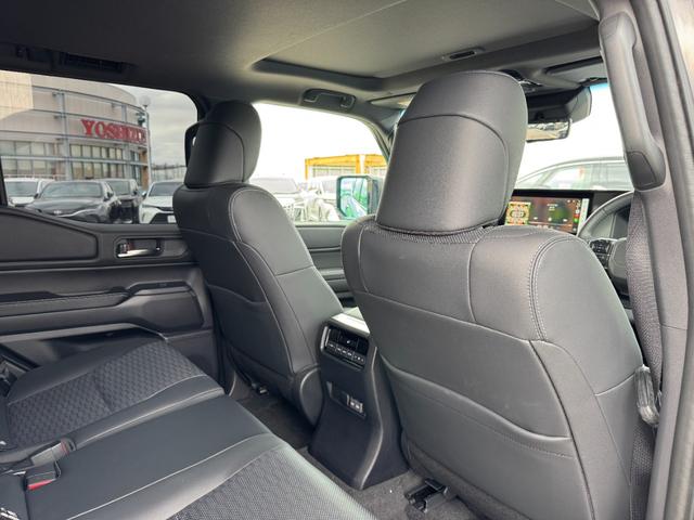 ランドクルーザー250 VX 特別限定ローン 丸目LEDヘッド サンルーフ デジタルインナーミラー 12.3型コネクティッドナビ パノラミックビューモニター フルセグTV 寒冷地仕様 HDMI入力端子 前席シートヒーター&クーラー(39枚目)