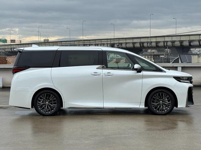 ヴェルファイアハイブリッド Ｚ　プレミア　４ＷＤ　茶内装　左右独立ムーンルーフ　デジタルインナーミラー　ユニバーサルステップ　ＢＳＭ　寒冷地仕様　１４型ＤＡ　フルセグ　パノラミックビューモニタ　置くだけ充電　ＨＵＤ　ＥＴＣ２．０　ＡＣ１００Ｖ（26枚目）